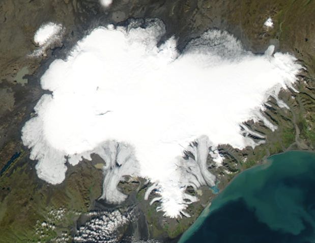 Vatnajökull glacier seen from above — Europe's largest ice cap